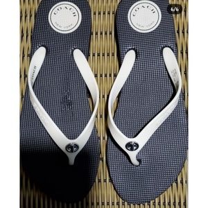 Coach Flip Flop